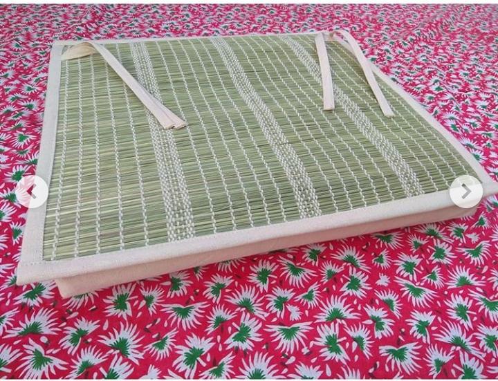 Natural chair cushion